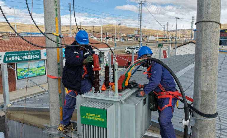 青海全面推廣高海拔環(huán)保型配電變壓器:配電器